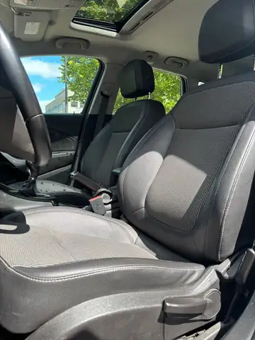 Opel Astra view 11