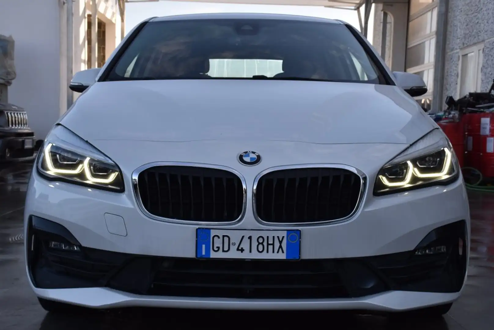 BMW 216 d Active Tourer Business Blanc - 2