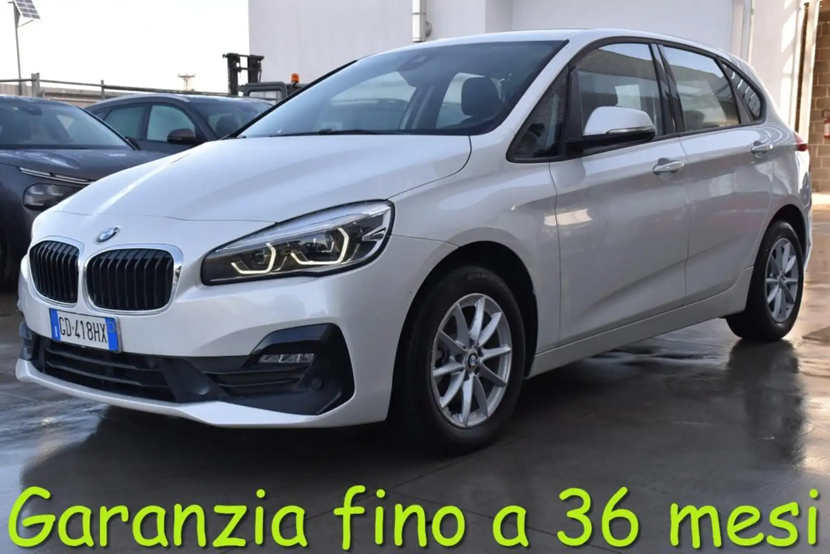 BMW 216 d Active Tourer Business Blanc - 1