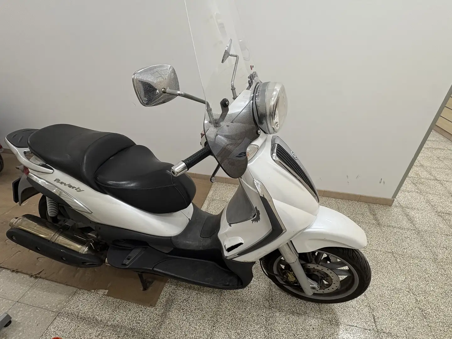 Piaggio Beverly 500 - 2