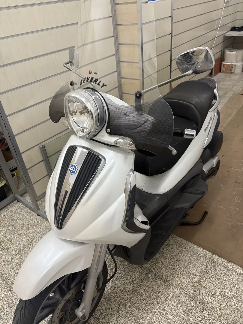 Piaggio Beverly 500 - 1