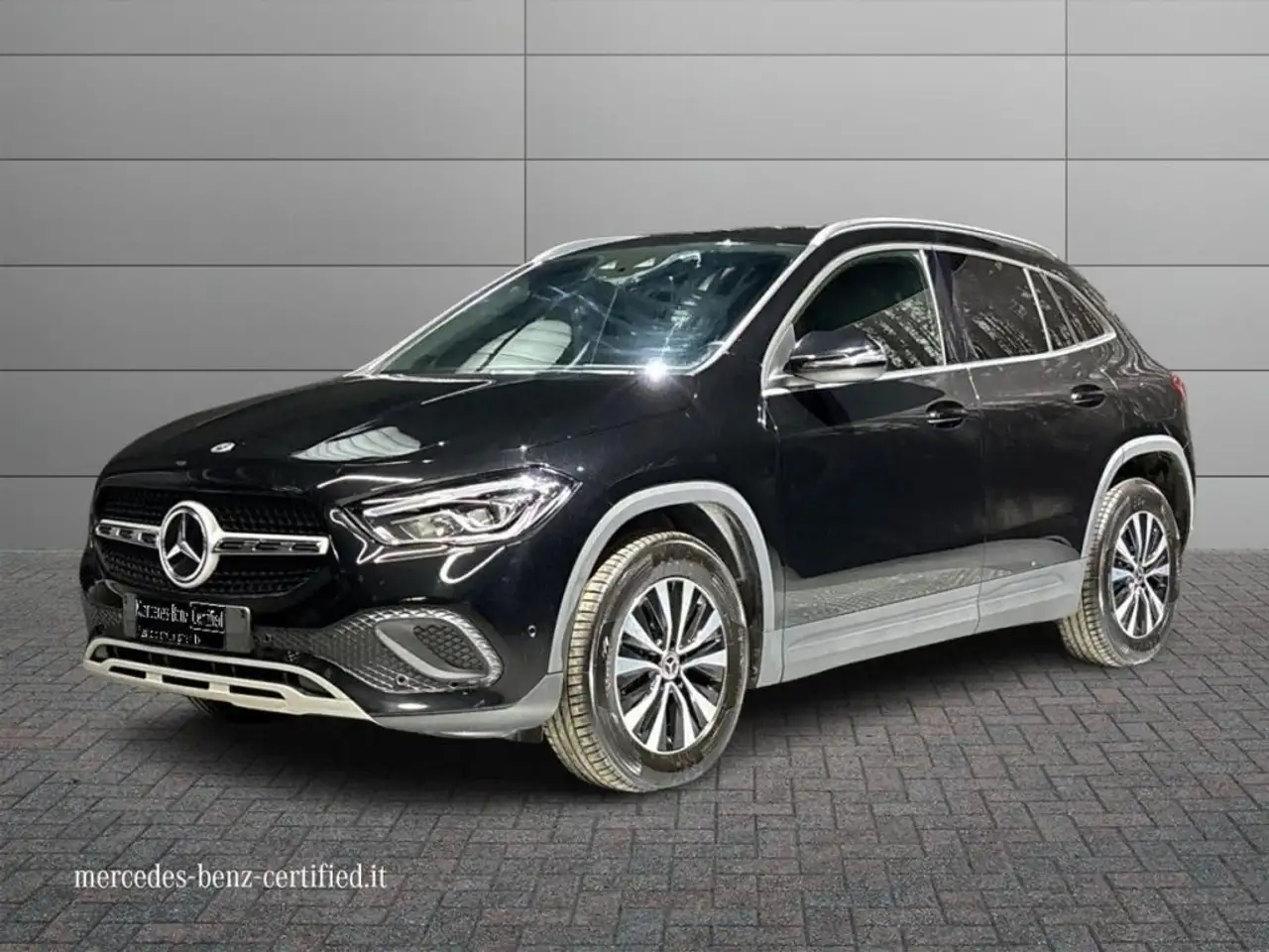 Mercedes-Benz GLA 180