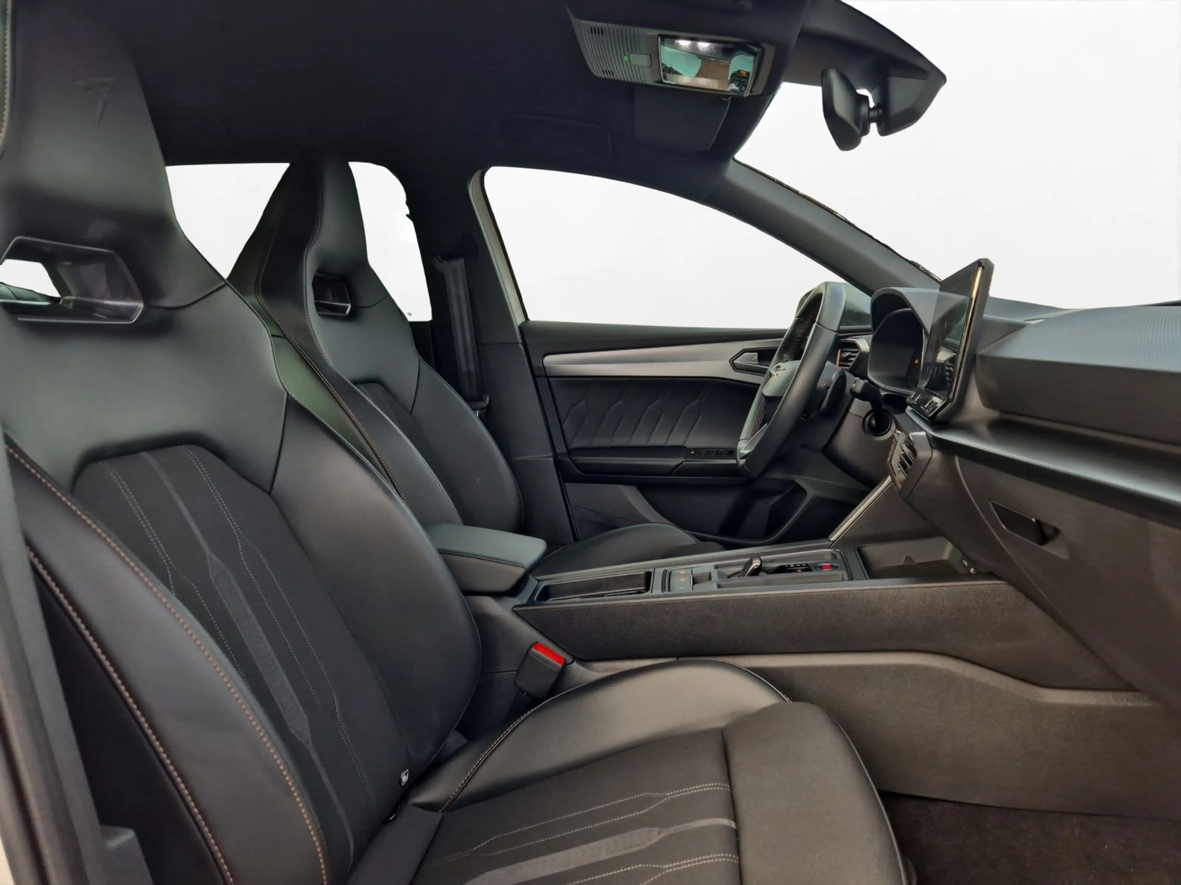 CUPRA Leon VZ 2.0 TSI DSG 300PS Navi AHK RüKa SiHz — photo 9