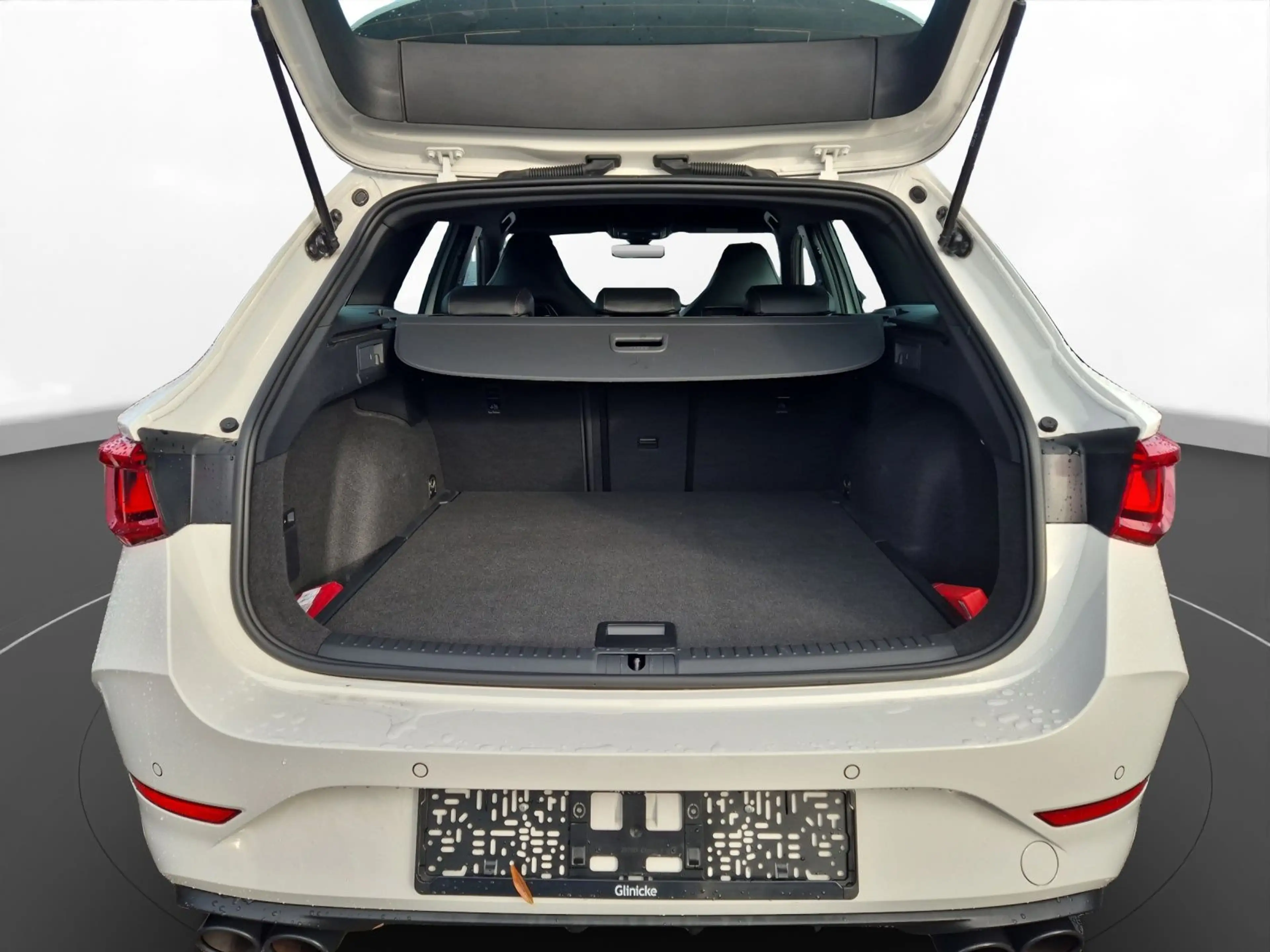 CUPRA Leon VZ 2.0 TSI DSG 300PS Navi AHK RüKa SiHz — photo 7