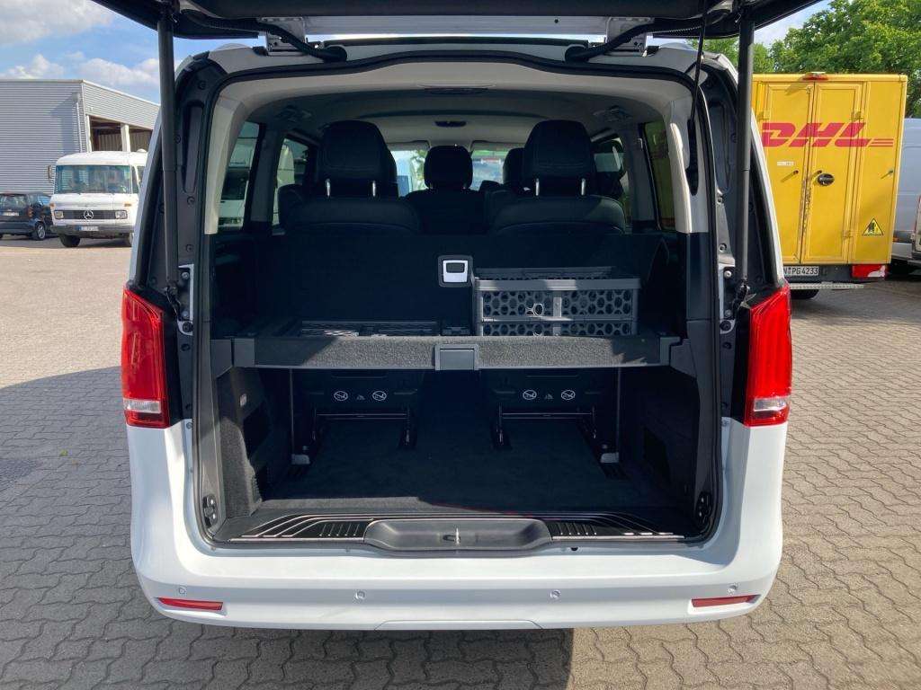 Mercedes-Benz V 250