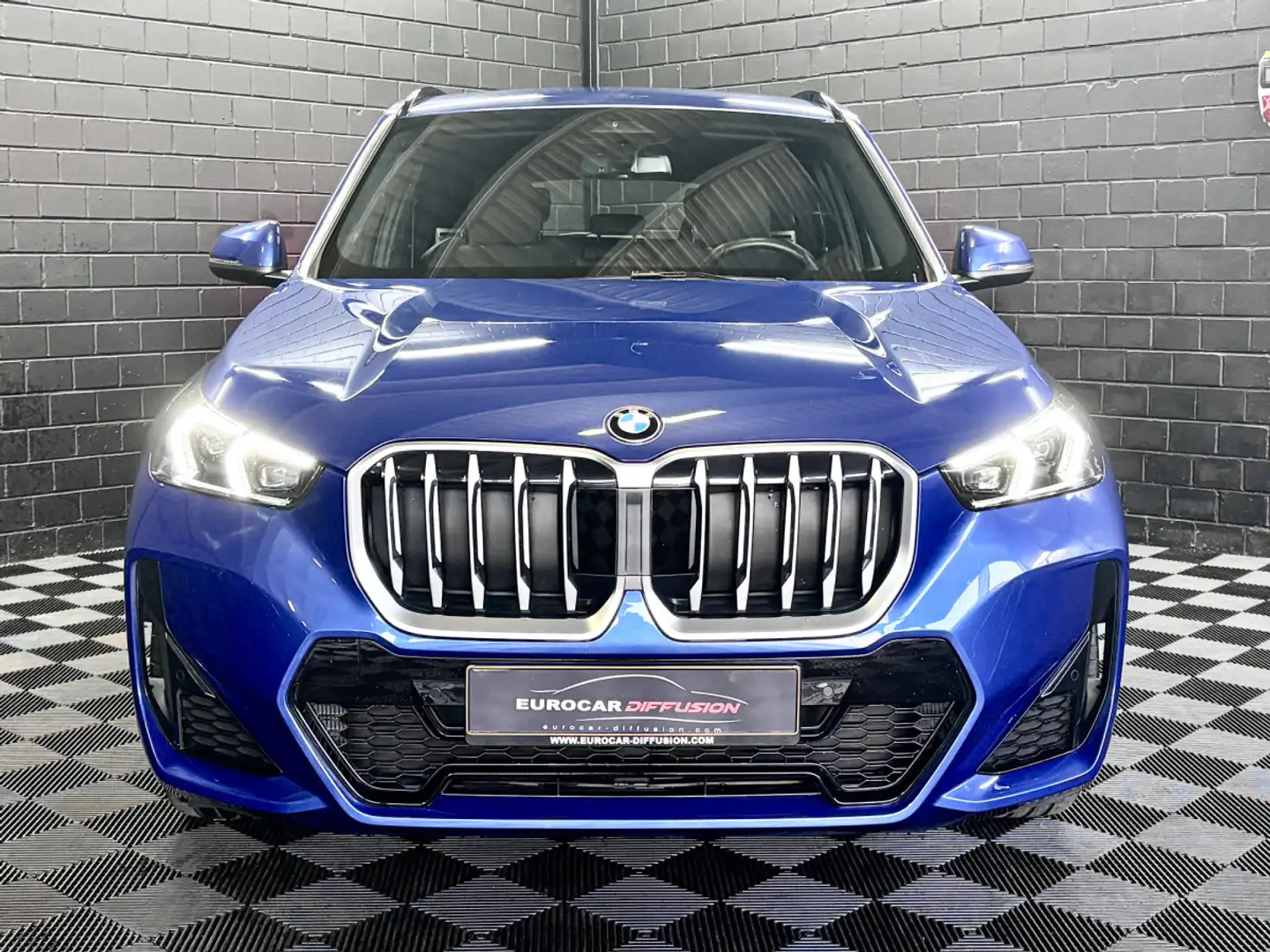 BMW X1 18i sDrive M-Sport * Hayon * Caméra * Sièges chauf Bleu - 2