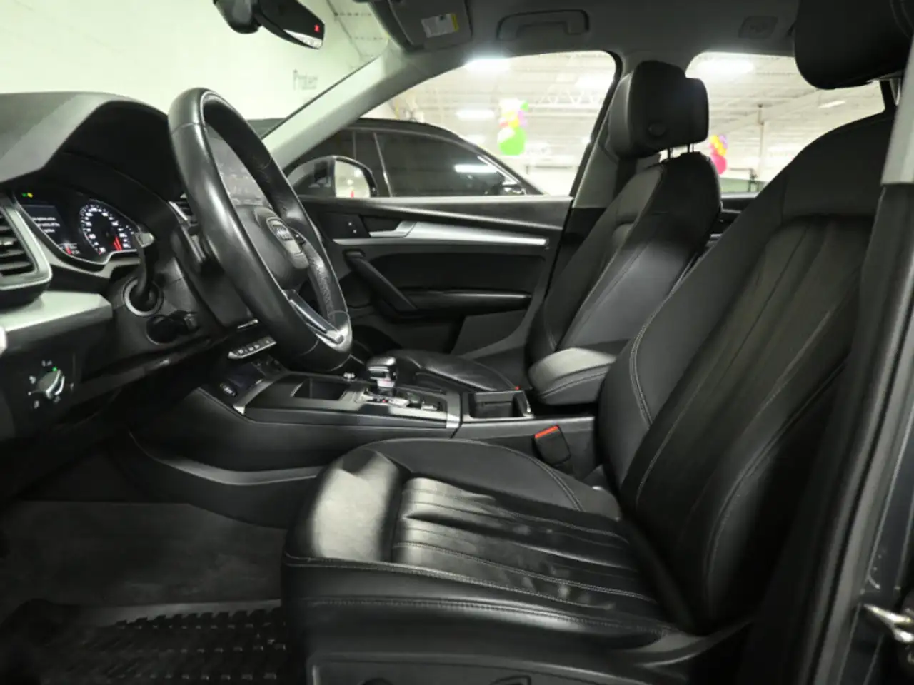 Audi Q5 снимка Audi Q5