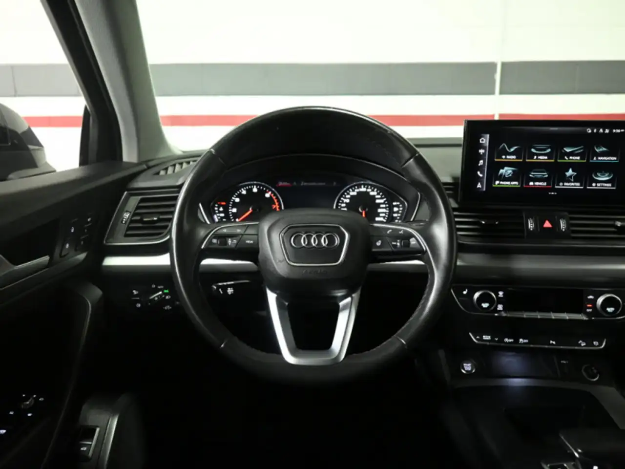 Audi Q5 снимка Audi Q5