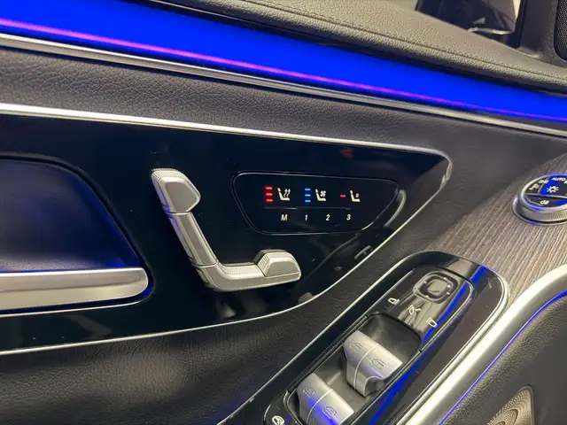 Mercedes-Benz S Class view 14