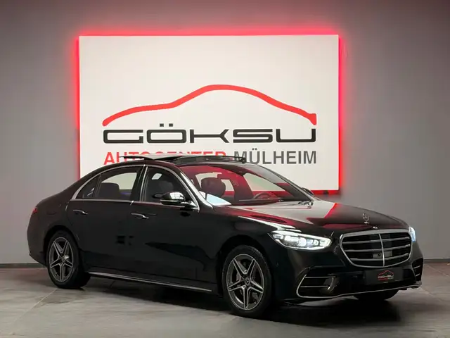 Mercedes-Benz S Class view 3