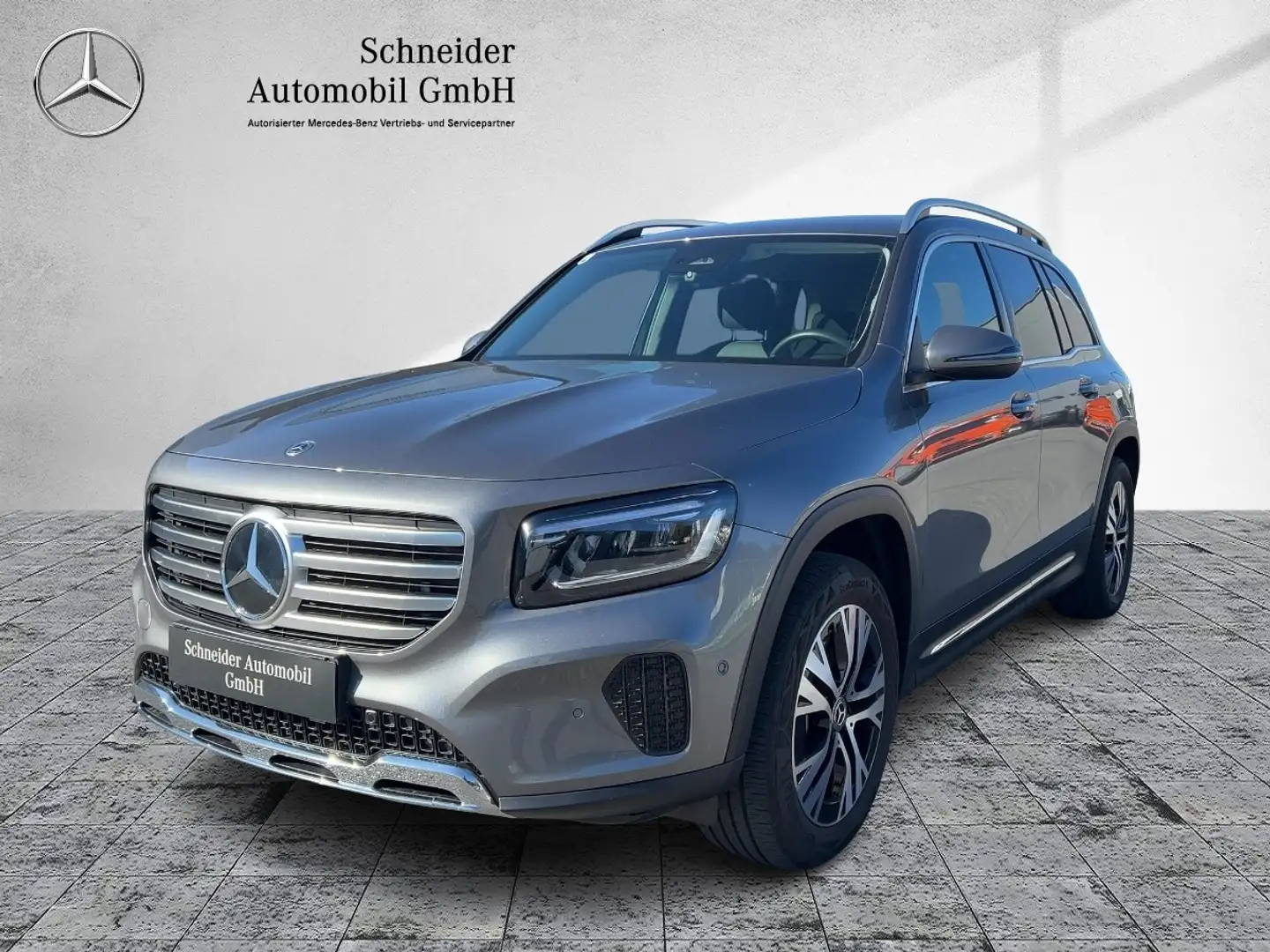 Mercedes-Benz GLB 200 d 4MATIC Österreich-Edition Progressive Grau - 2