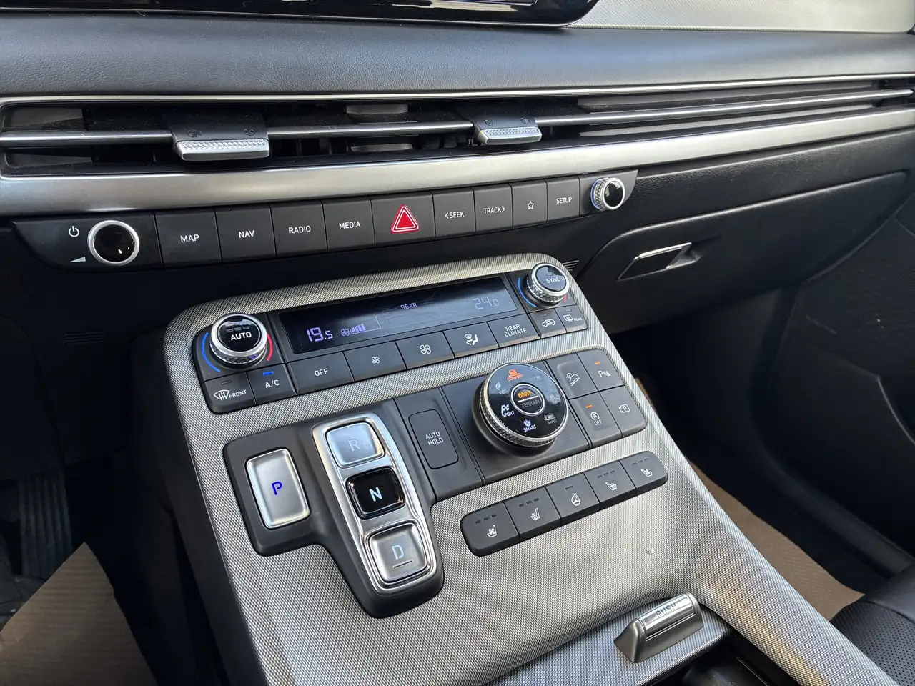 Hyundai PALISADE снимка Hyundai PALISADE