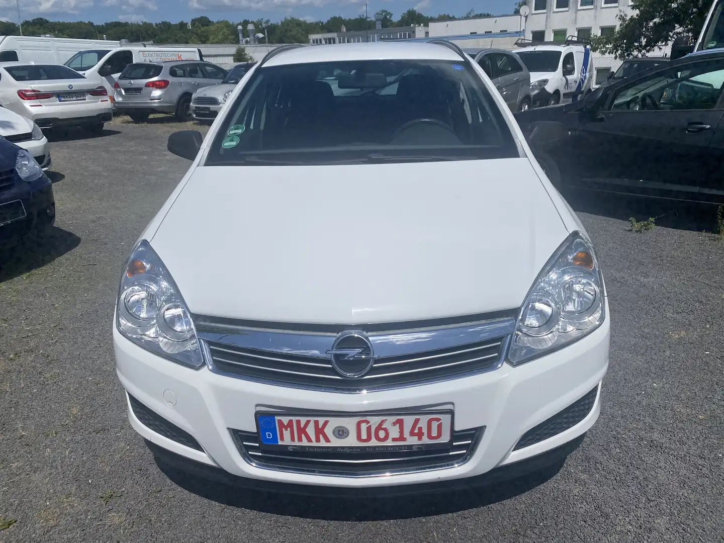 Opel Astra Selection "110 Jahre". KLIMA .TÜV.05.2026. Weiß - 1