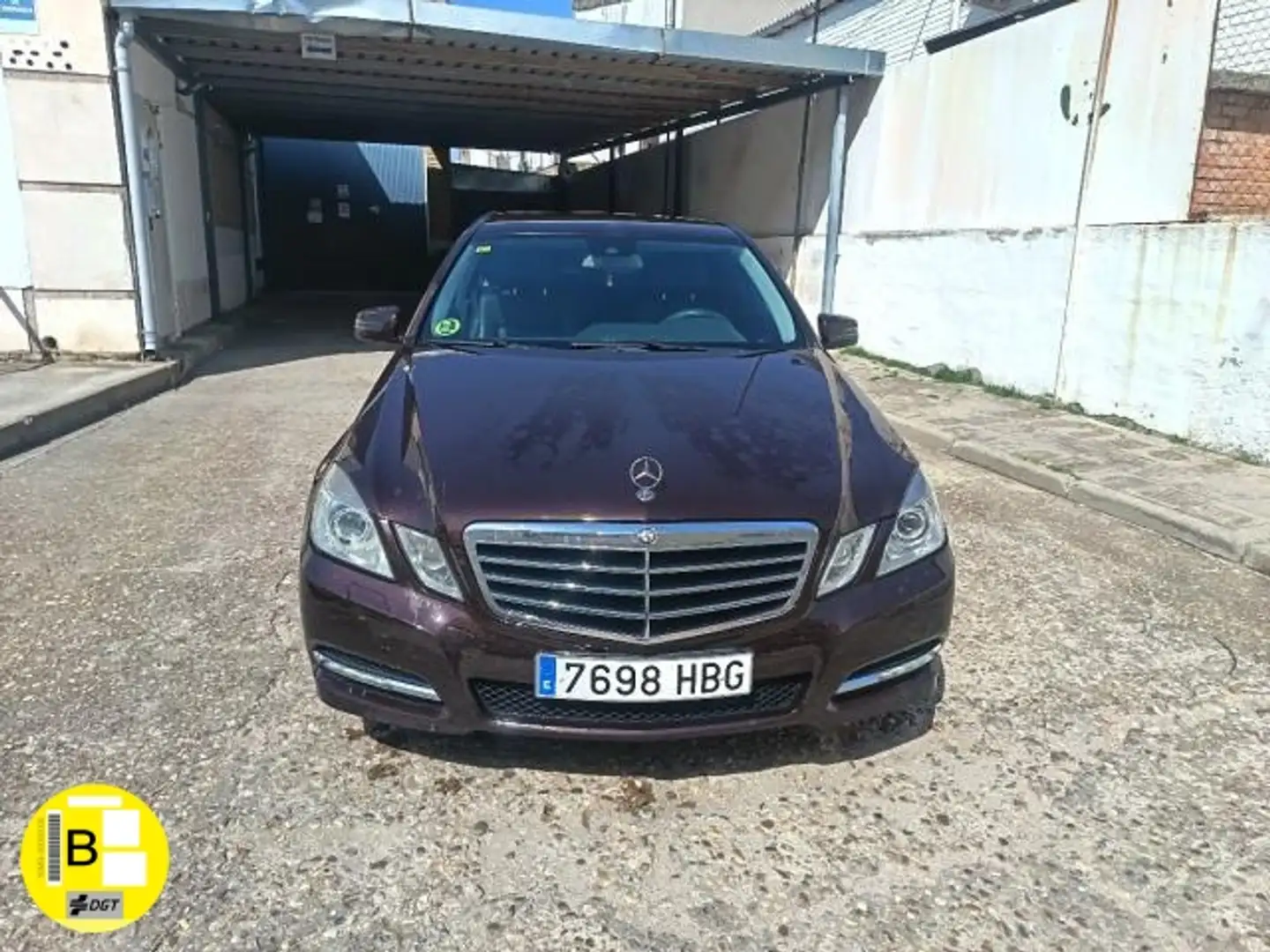 Mercedes-Benz E 250 CDI BlueEFFICIENCY Avantgarde Marrón - 2