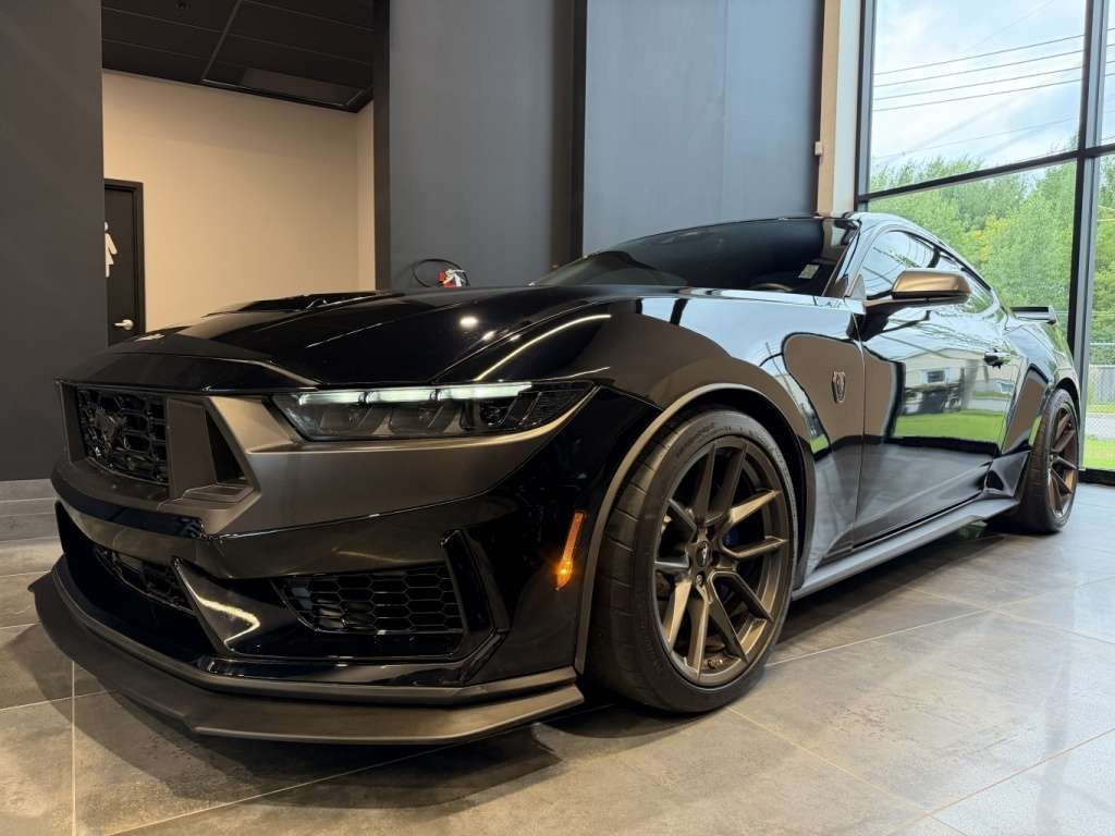 2024 Ford Mustang Dark Horse — снимка 1