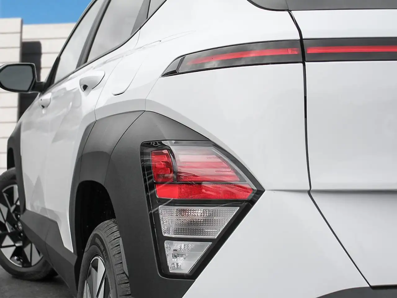 Hyundai KONA photo Hyundai KONA