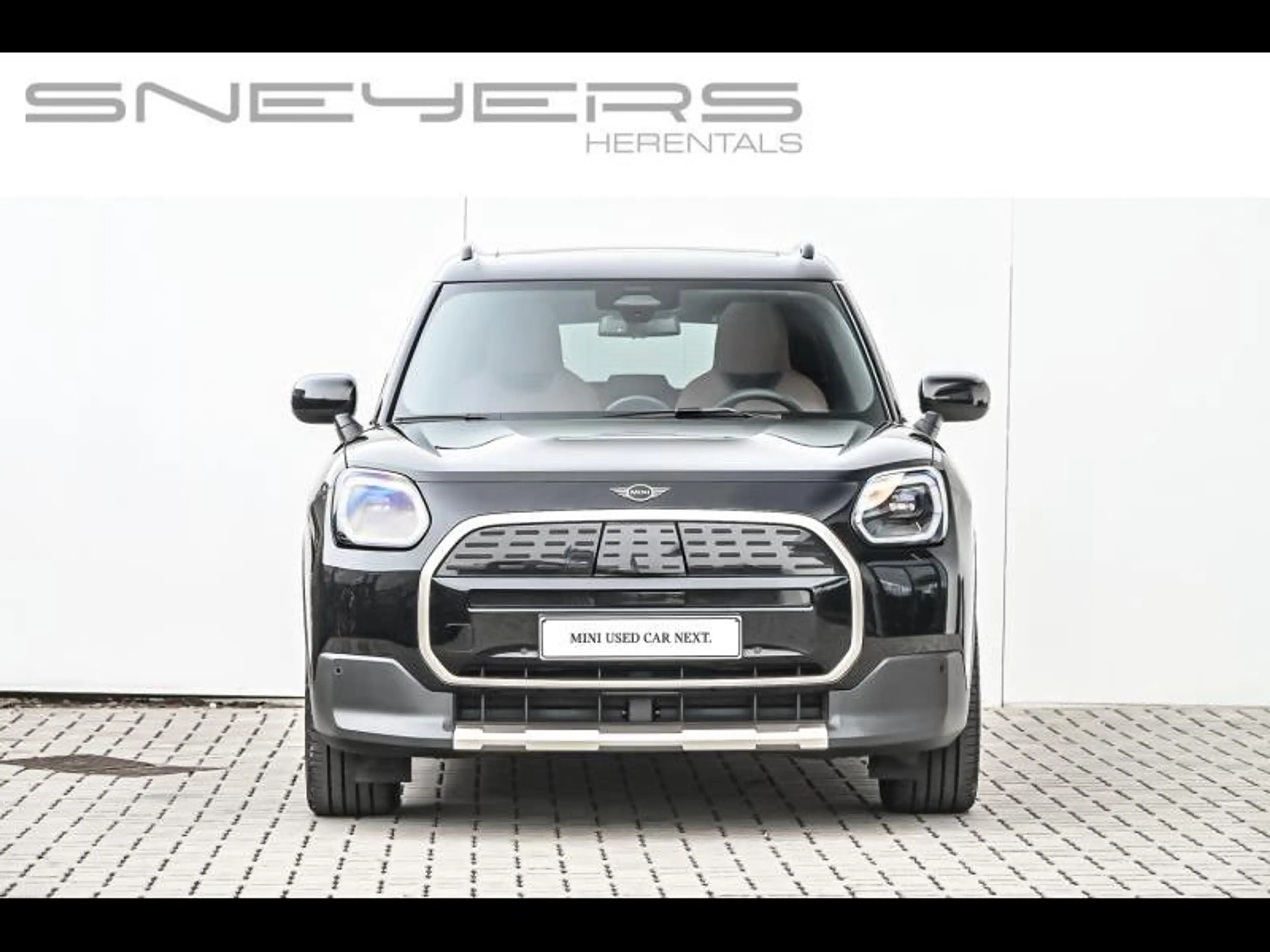 MINI Countryman E Favoured Trim — photo 2
