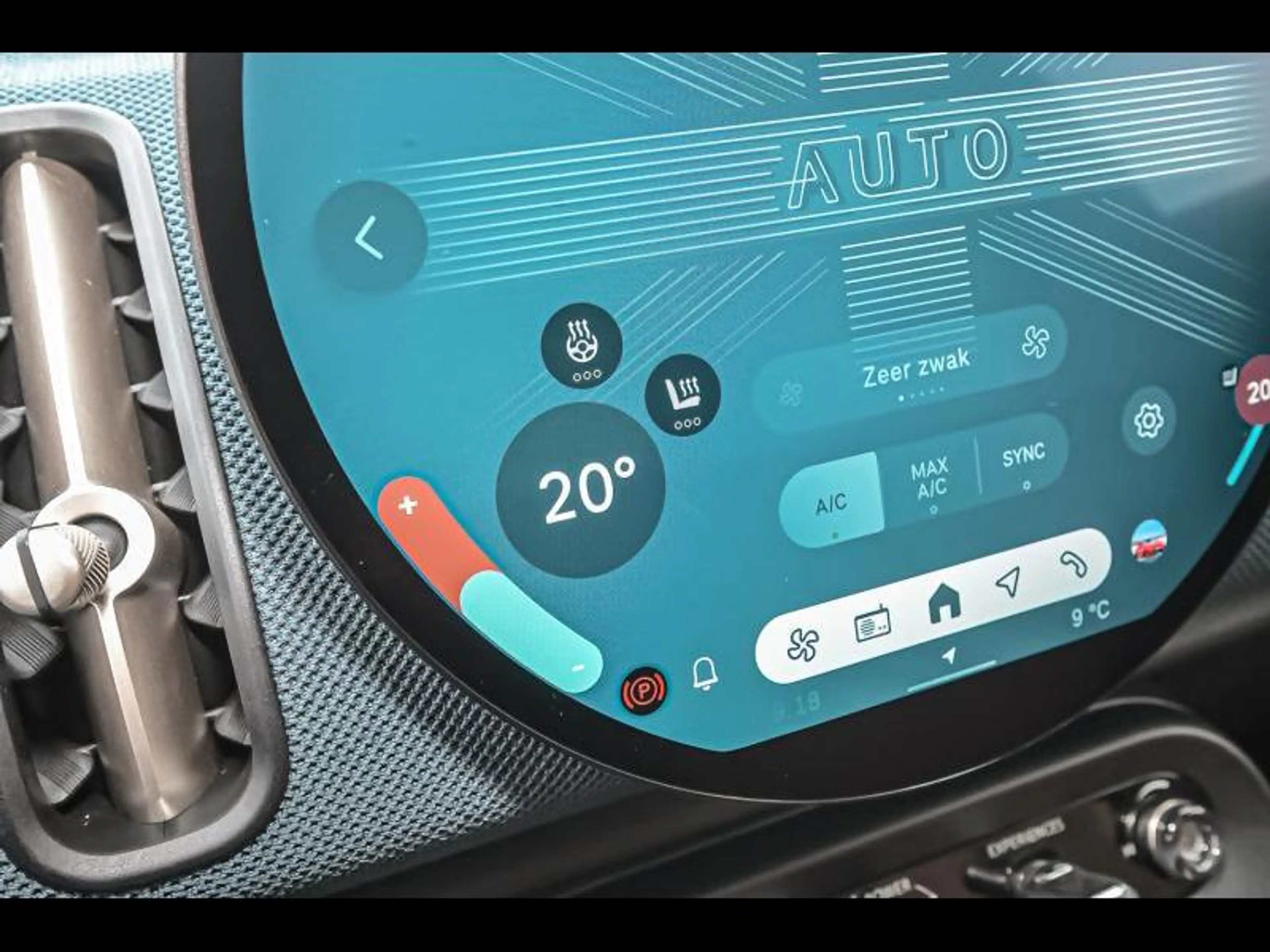 MINI Countryman E Favoured Trim — photo 12