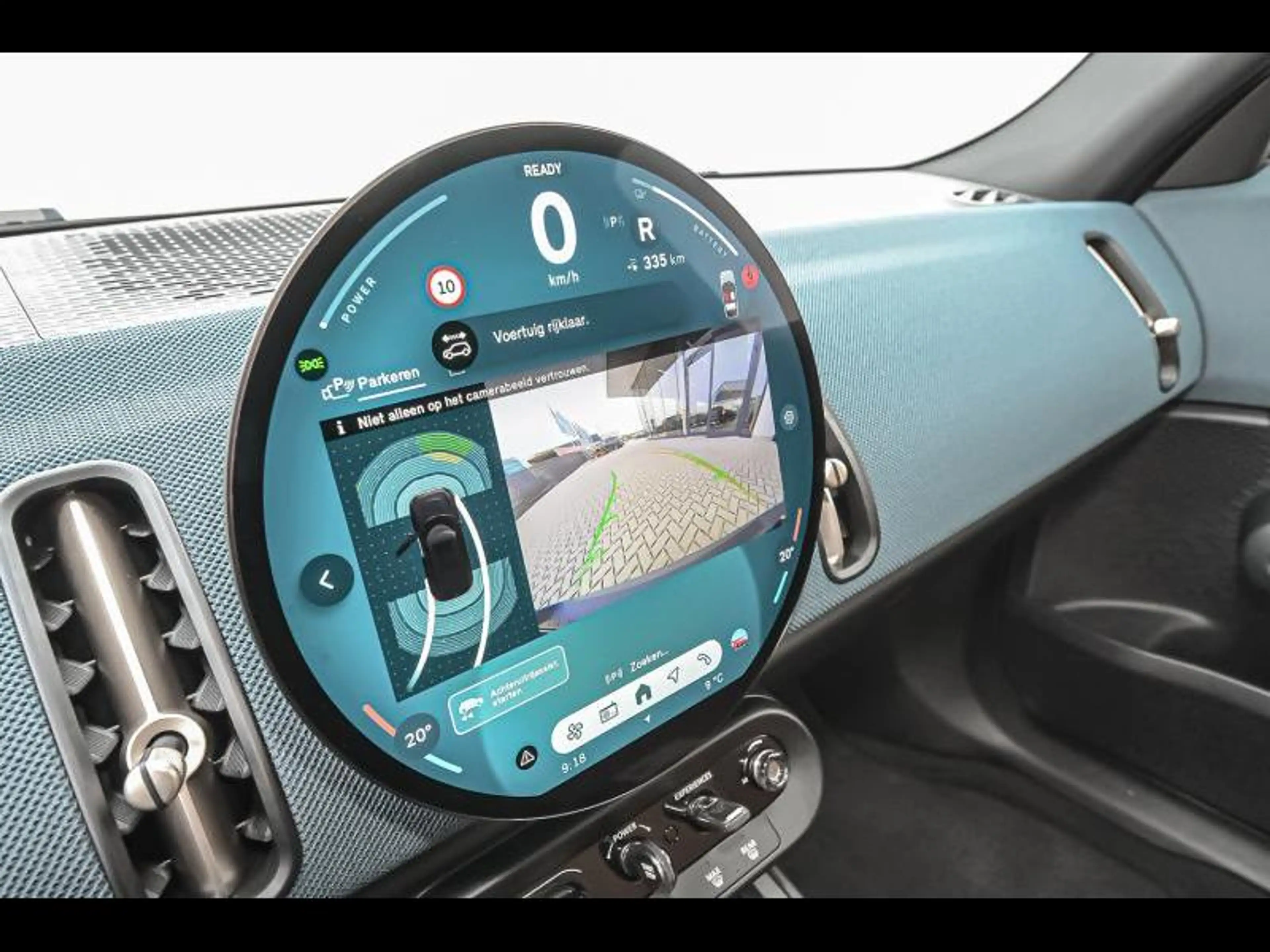MINI Countryman E Favoured Trim — photo 14
