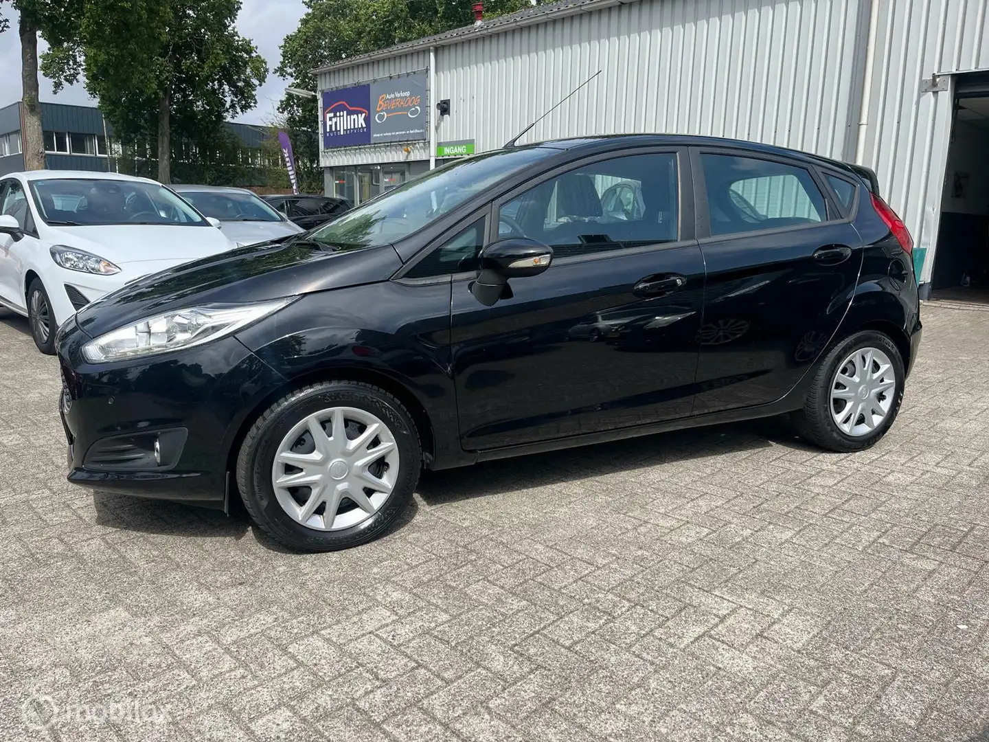 Ford Fiesta Sync Edition 1.5 TDCi euro 6 Noir - 2