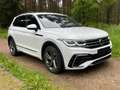 Volkswagen Tiguan 1.5 TFSI R-Line/IQ-LED/RKam/Vitrual/ACC Blanc - thumbnail 1