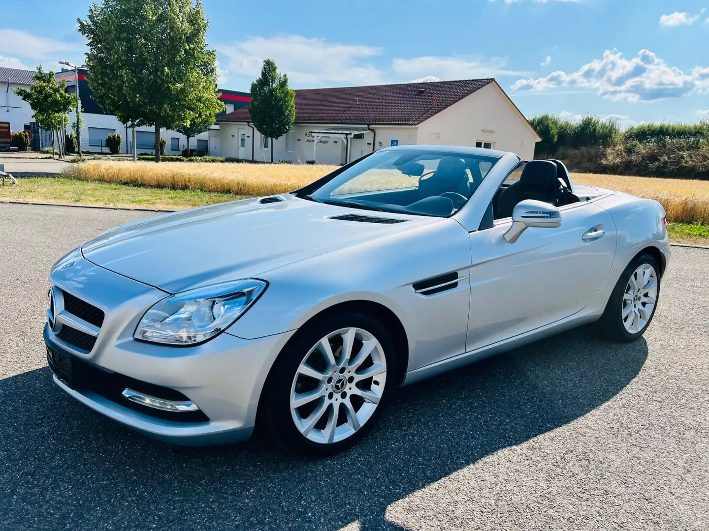 Mercedes-Benz SLK 200 Roadster BE*AUTOM*LEDER*NAVI*AIRSCARF* Silber - 1
