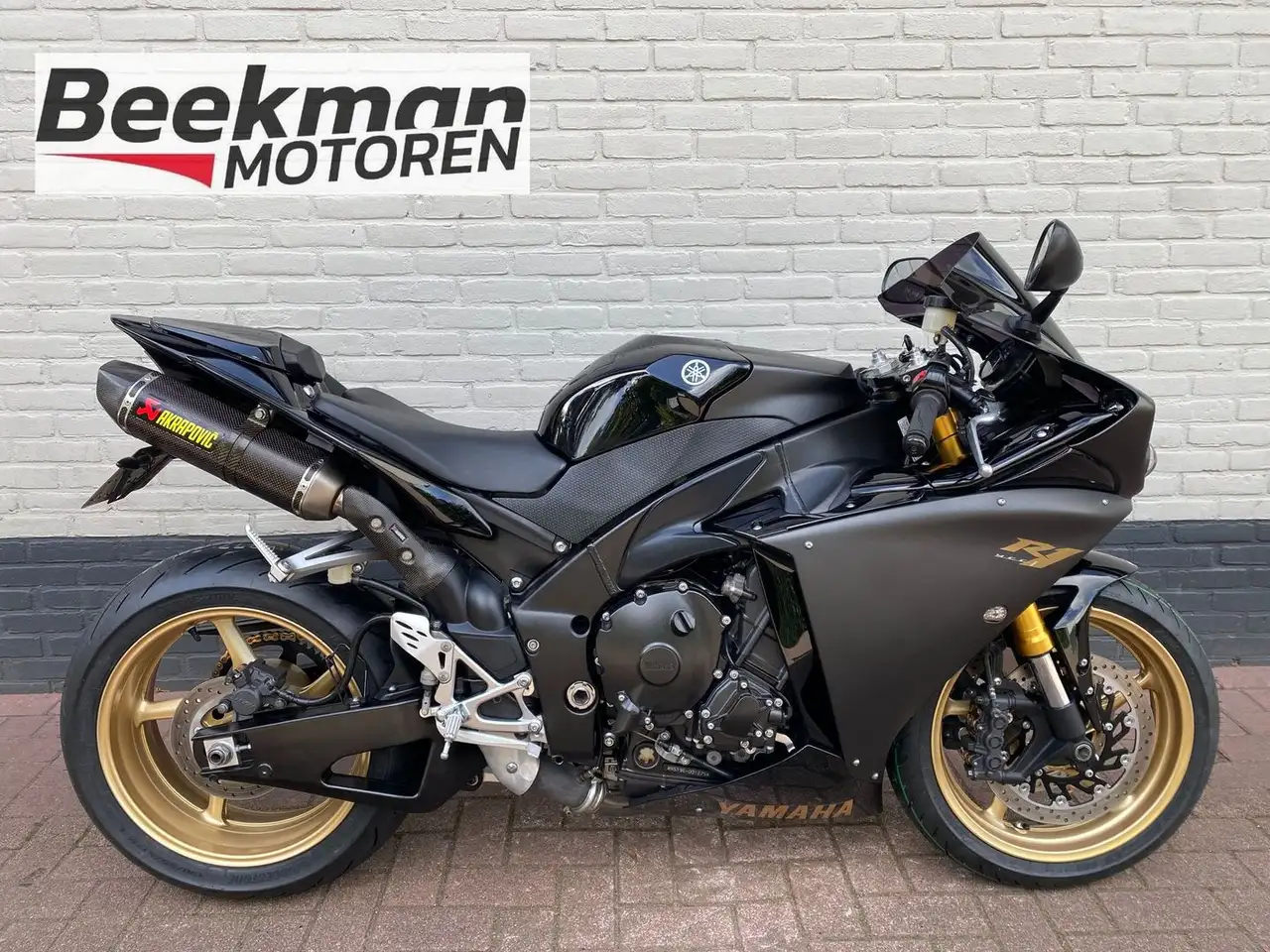 Yamaha YZF-R1