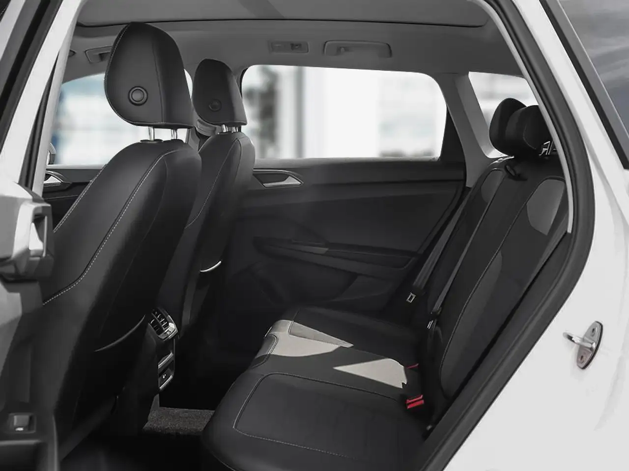 Volkswagen Taos снимка Volkswagen Taos