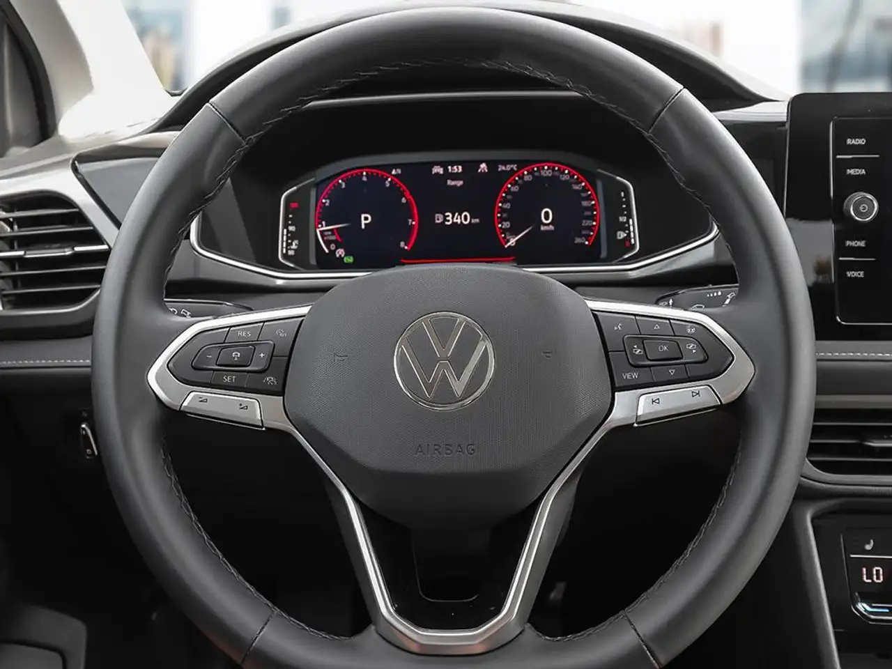 Volkswagen Taos снимка Volkswagen Taos