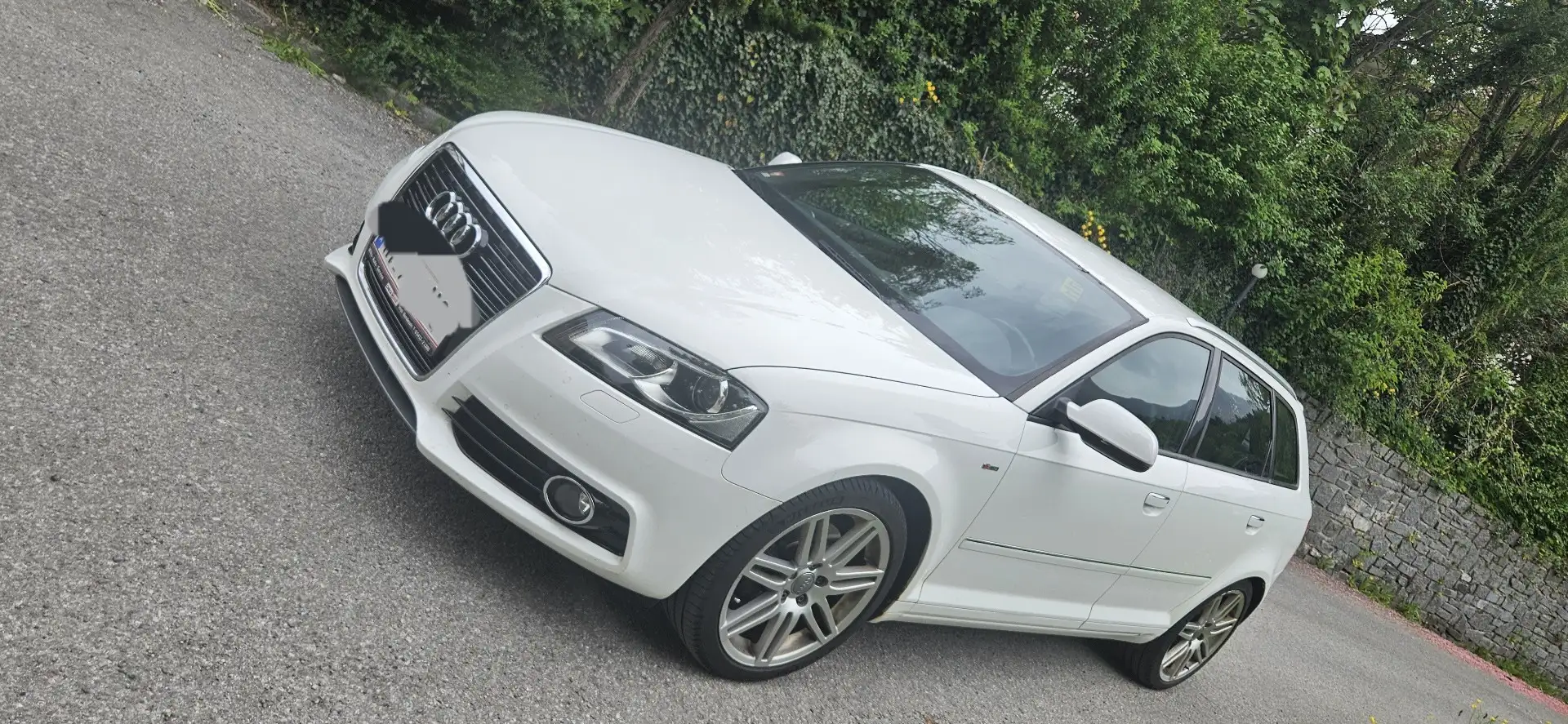 Audi A3 Attraction 2,0 TDI DPF - 2
