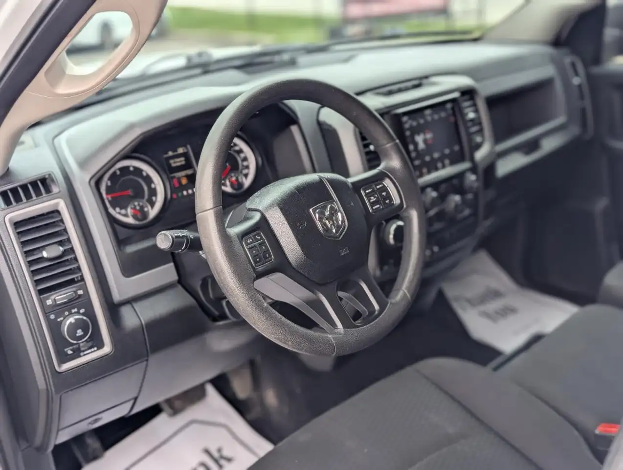 RAM 1500 photo RAM 1500