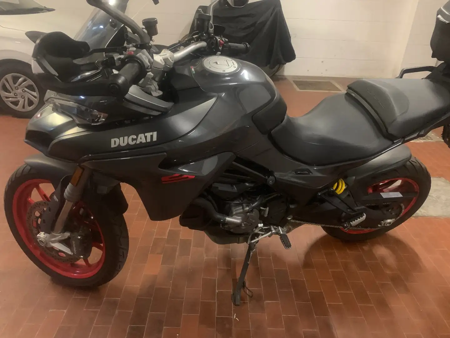 Ducati Multistrada 950 V2S Grau - 1