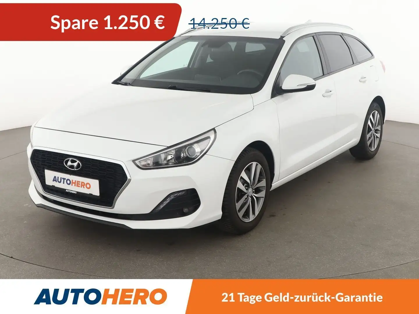 Hyundai i30 1.4 MPI Trend*NAVI*TEMPO*PDC*SHZ*ALU* Weiß - 1