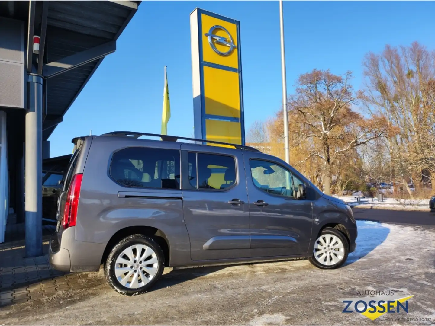 Opel Combo Life Ultimate 1.2 Benzin Autom, EU6d Klimaaut, Navi, Gris - 1