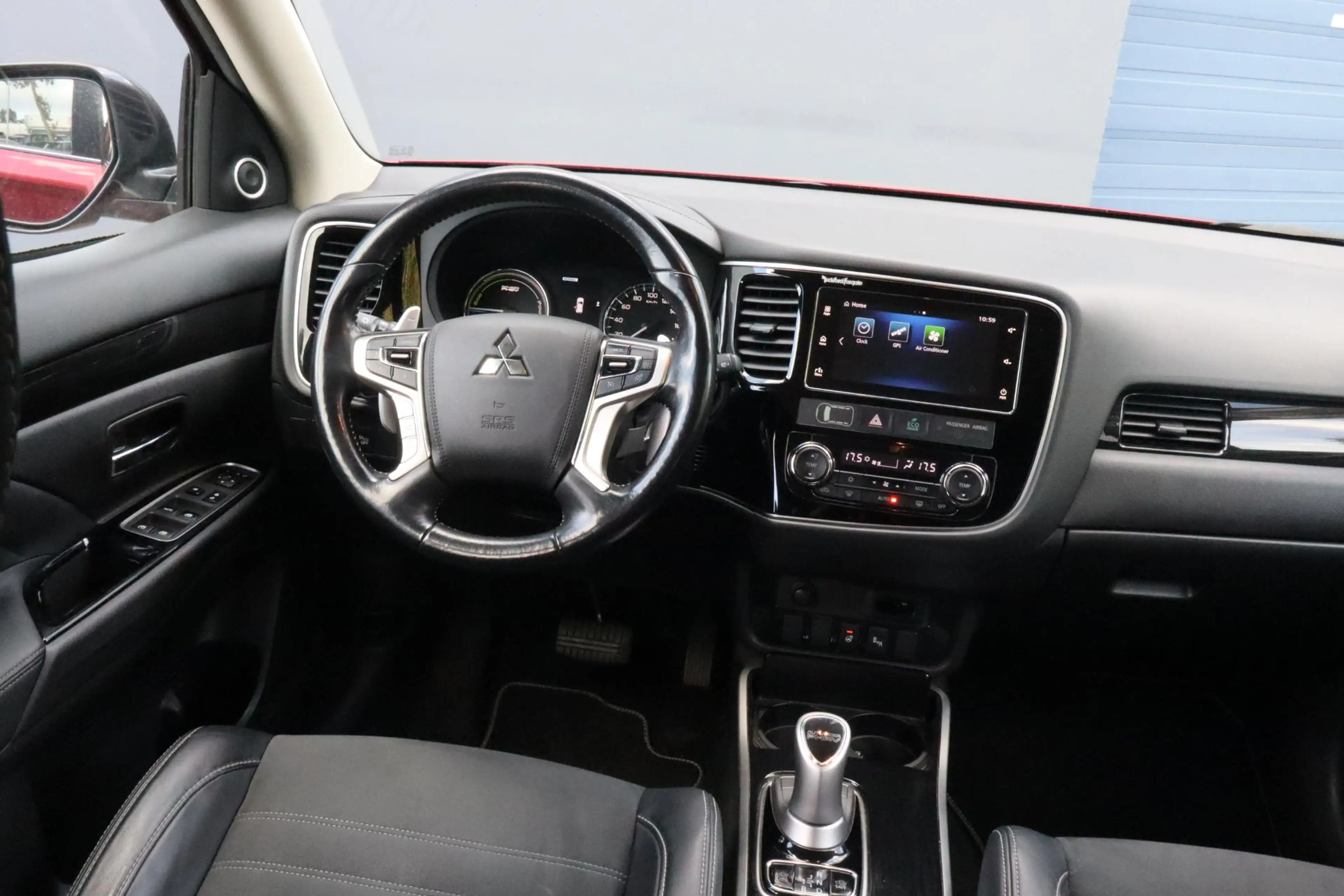 Mitsubishi Outlander 2.0 PHEV Premium | Achteruitrijcamera | Stoelverwa — photo 27