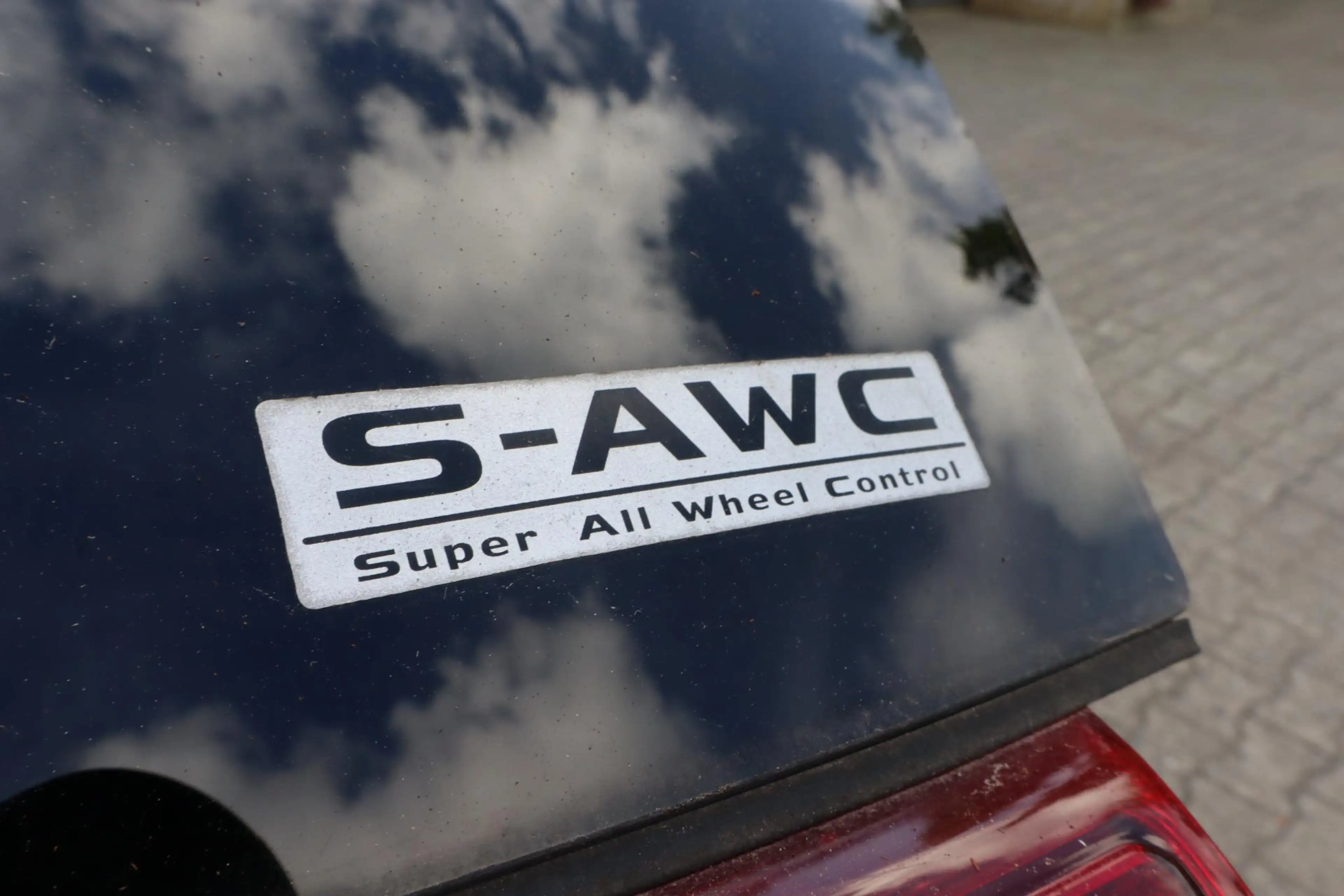Mitsubishi Outlander 2.0 PHEV Premium | Achteruitrijcamera | Stoelverwa — photo 28