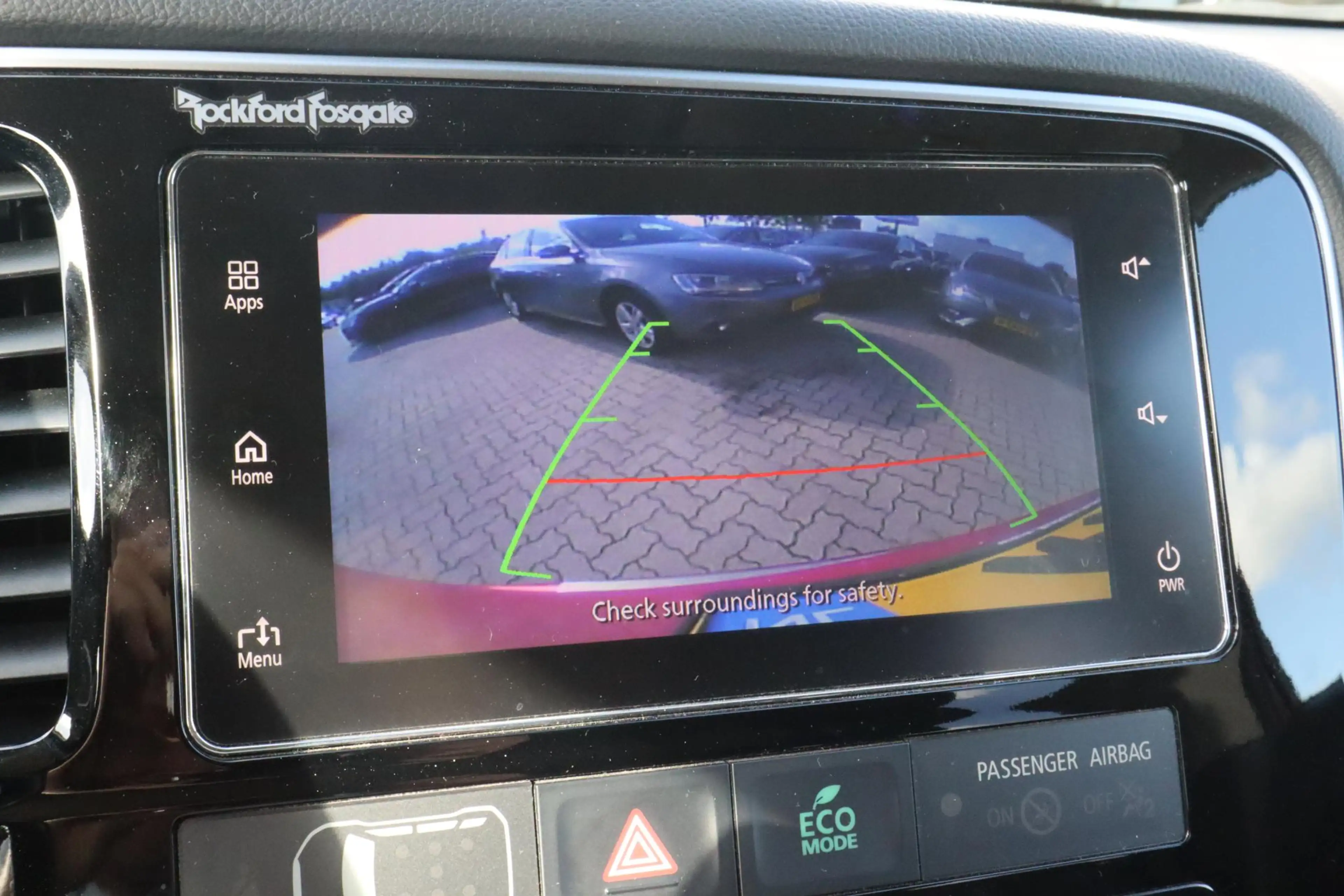 Mitsubishi Outlander 2.0 PHEV Premium | Achteruitrijcamera | Stoelverwa — photo 7