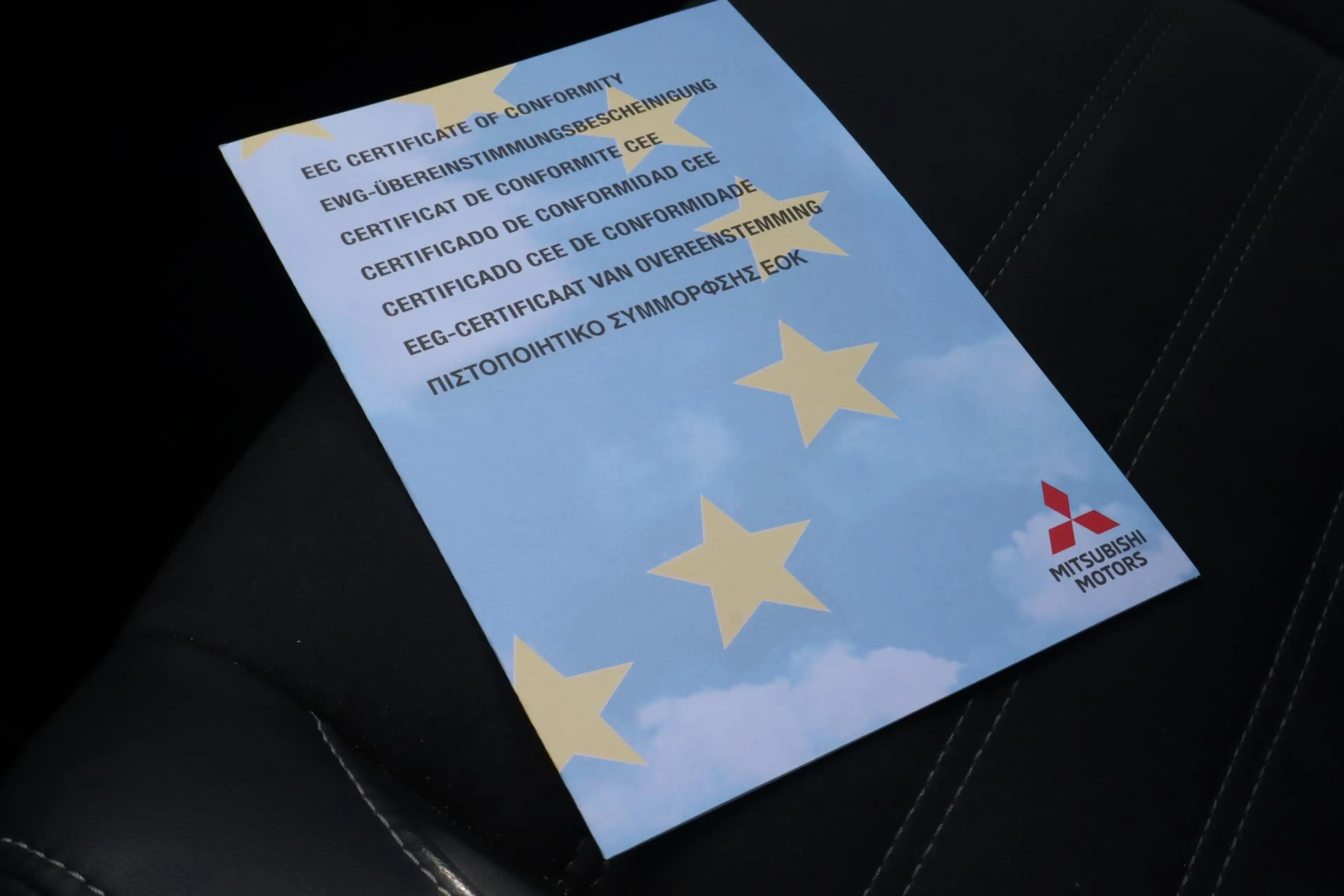 Mitsubishi Outlander 2.0 PHEV Premium | Achteruitrijcamera | Stoelverwa — photo 38