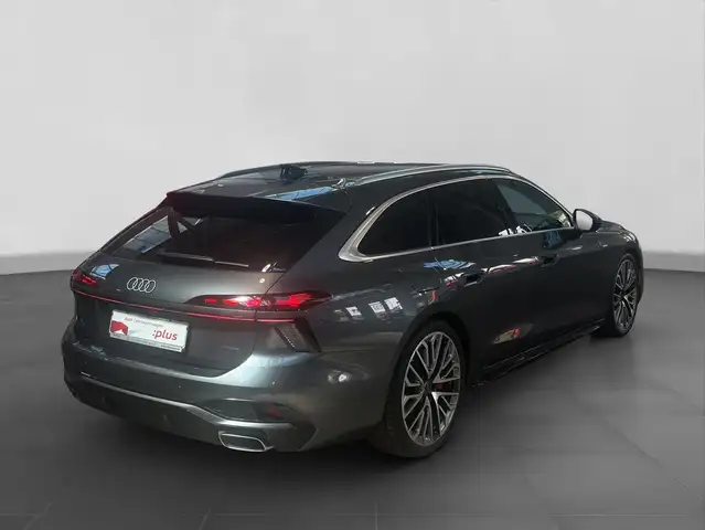 Audi A6 view 3