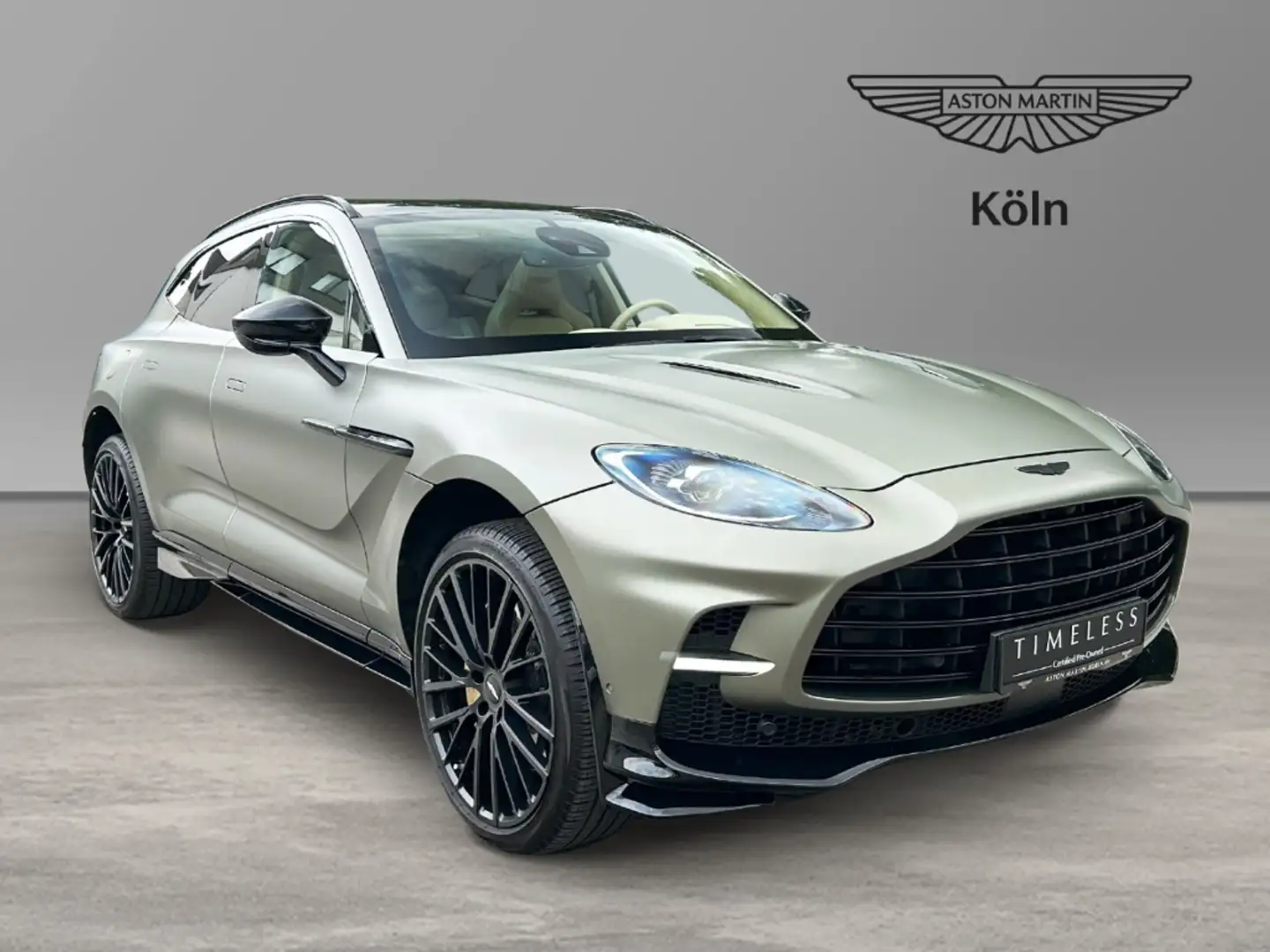 Aston Martin DBX 707 Satin Titanium Grey Sandstorm Grigio - 1