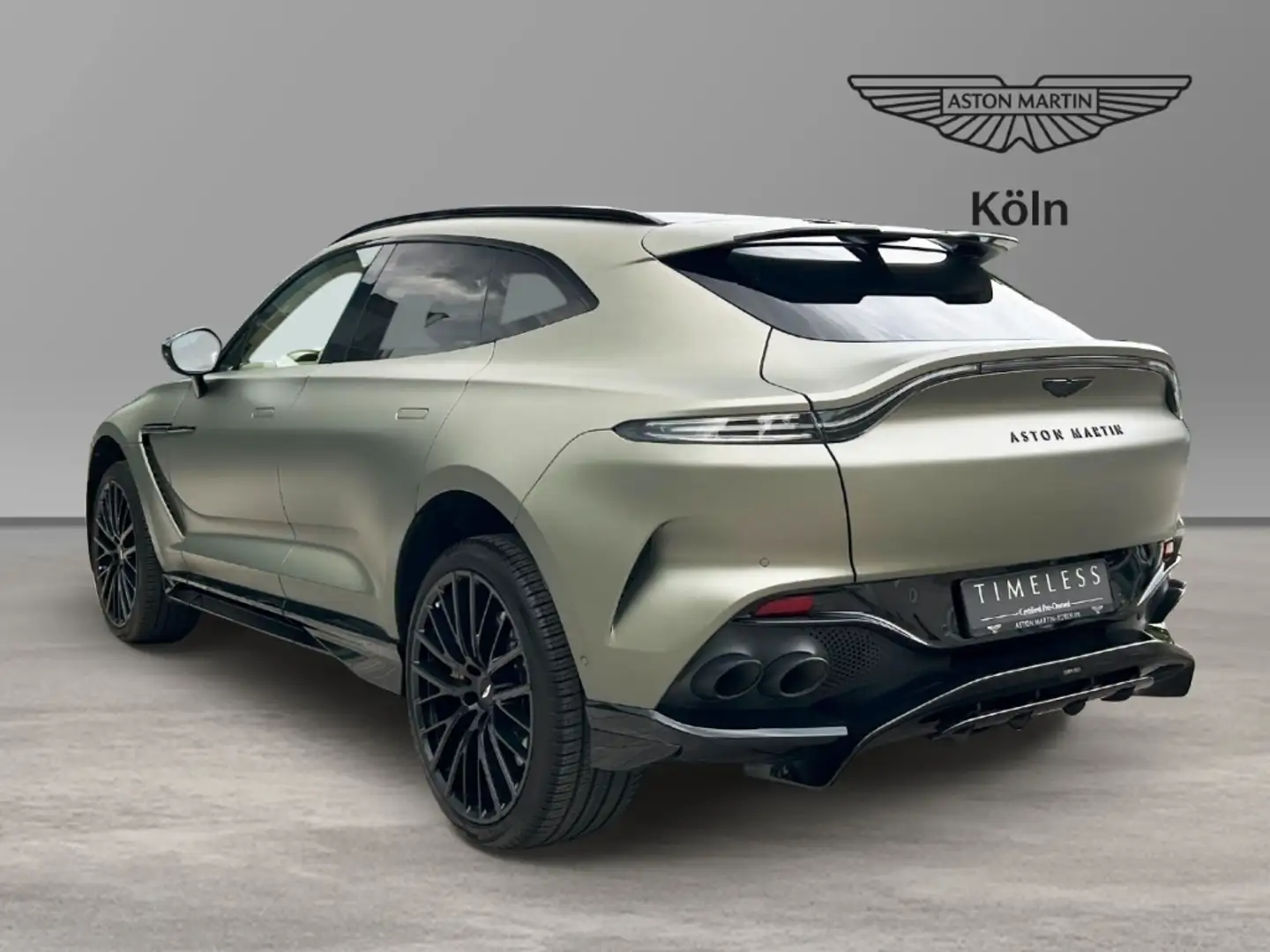 Aston Martin DBX 707 Satin Titanium Grey Sandstorm Grigio - 2
