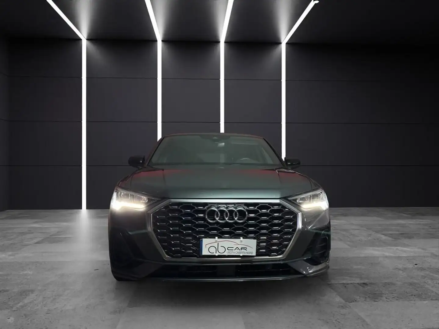 Audi Q3 Sportback 35 2.0 tdi S Line Edition s-tronic Grigio - 2