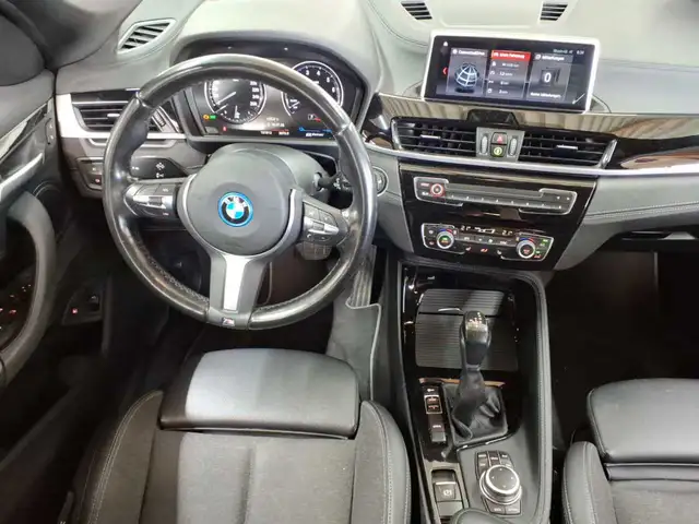 BMW X1 view 10