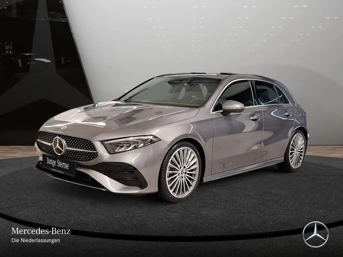 Mercedes-Benz A 250 4M AMG+PANO+LED+STHZG+BURMESTER+KAMERA+TOTW Grau - 2