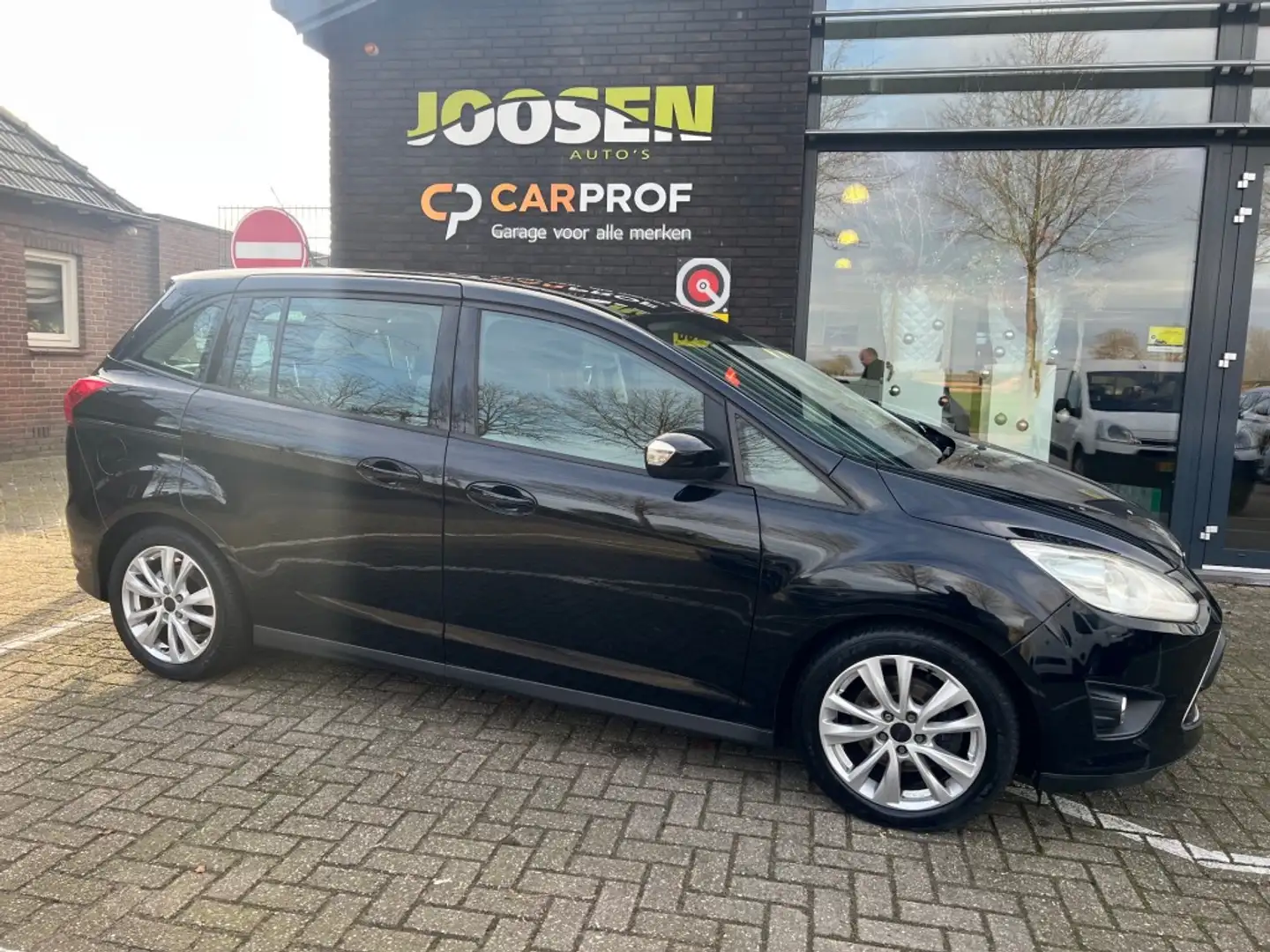 Ford Grand C-Max 1.0 AMBIENTE 7P. Noir - 2