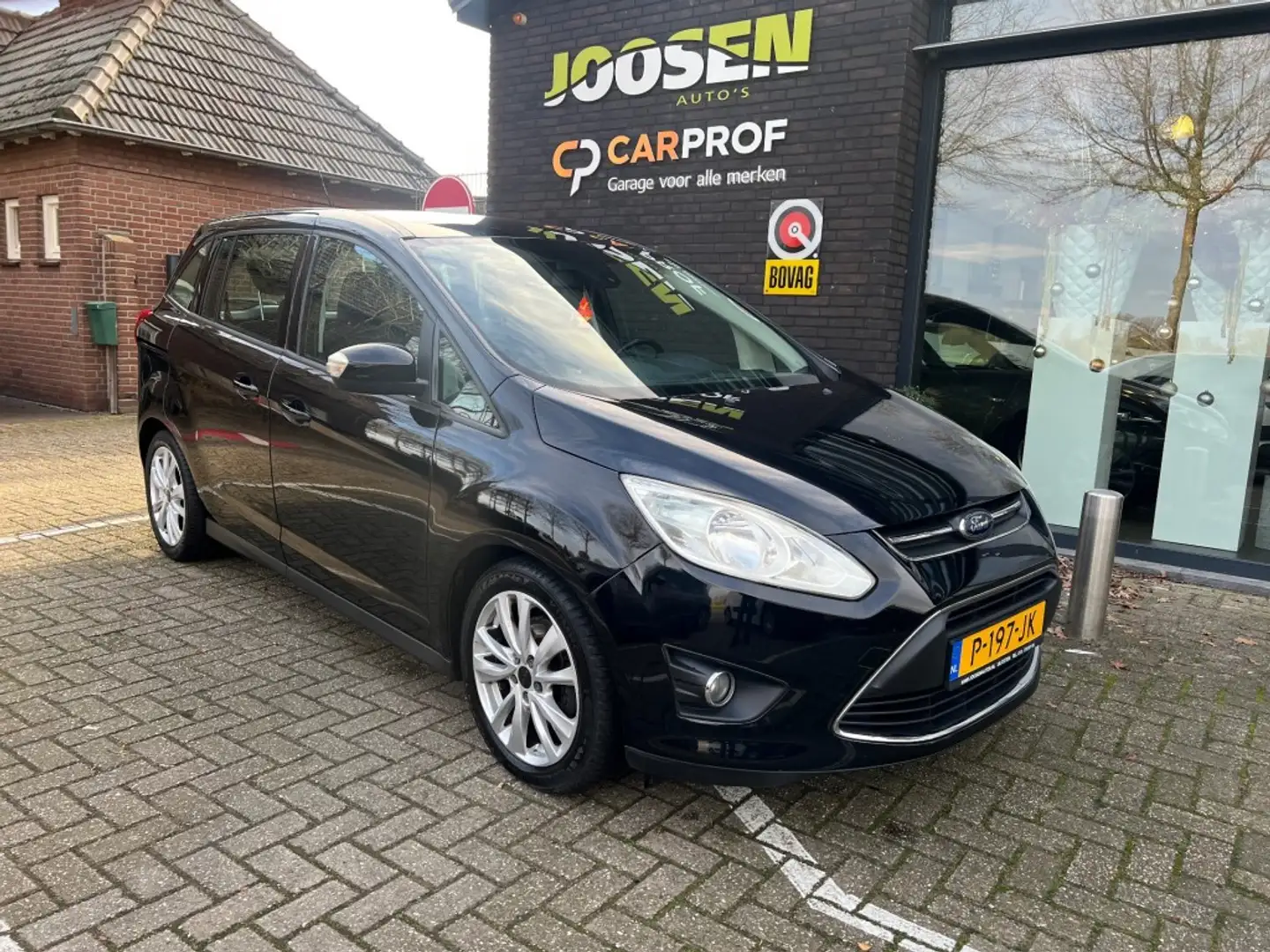 Ford Grand C-Max 1.0 AMBIENTE 7P. Noir - 1