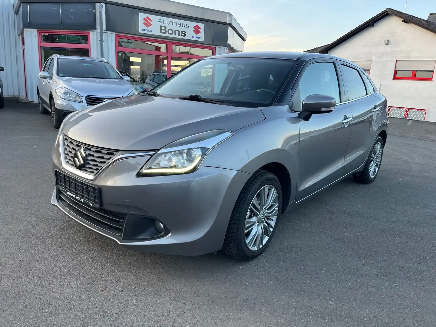 Suzuki Baleno Baleno 1.0 Boosterjet Comfort Grau - 1