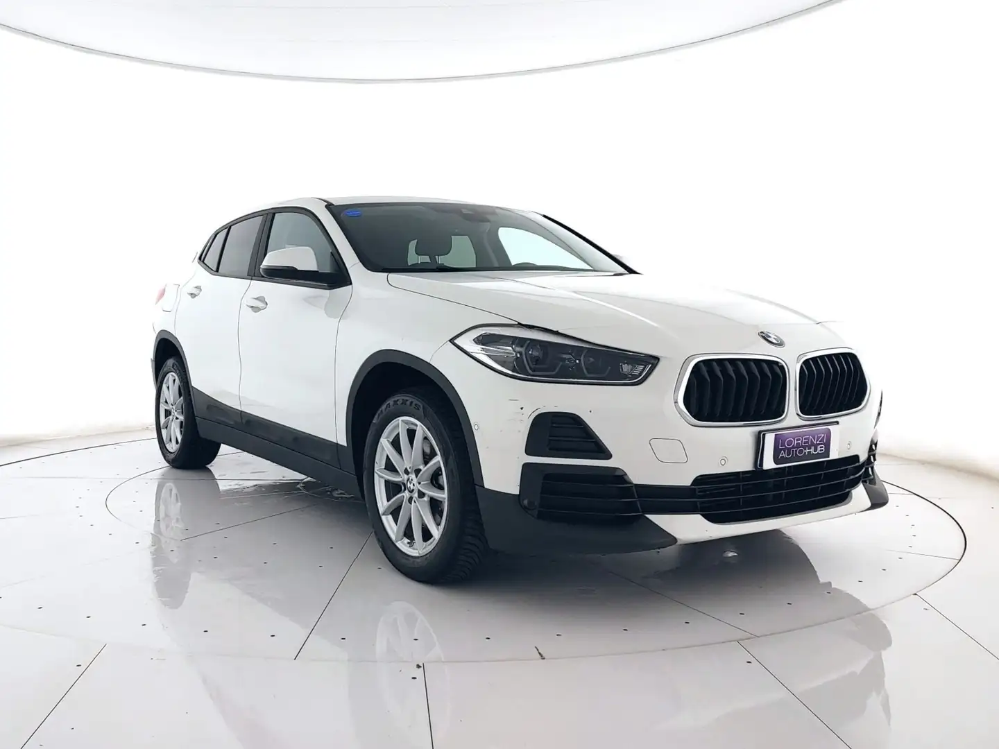 BMW X2 sdrive 18d Business X auto CAMERA+BLUETOOTH+LED Weiß - 1