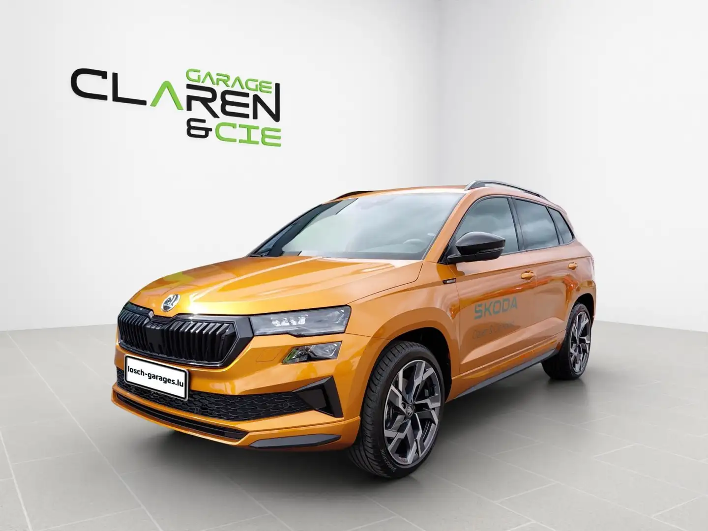 Skoda Karoq Sportline Orange - 1