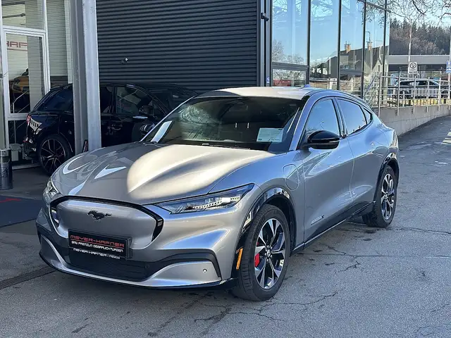 Ford Mustang Mach-E AWD Elektro Extended Range / AHK / SZH / LKHZ